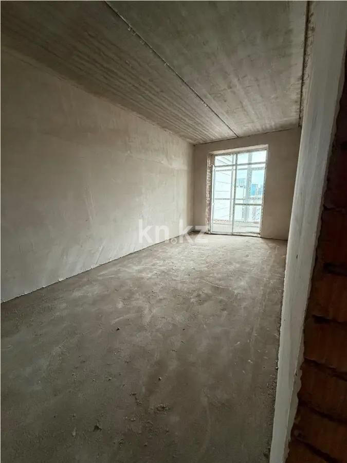 Продажа 4-комнатной квартиры, 127 м² - Продажа четырехкомнатных квартир в кирпичном доме в Казахстане - страница 20 фото 2 из 6