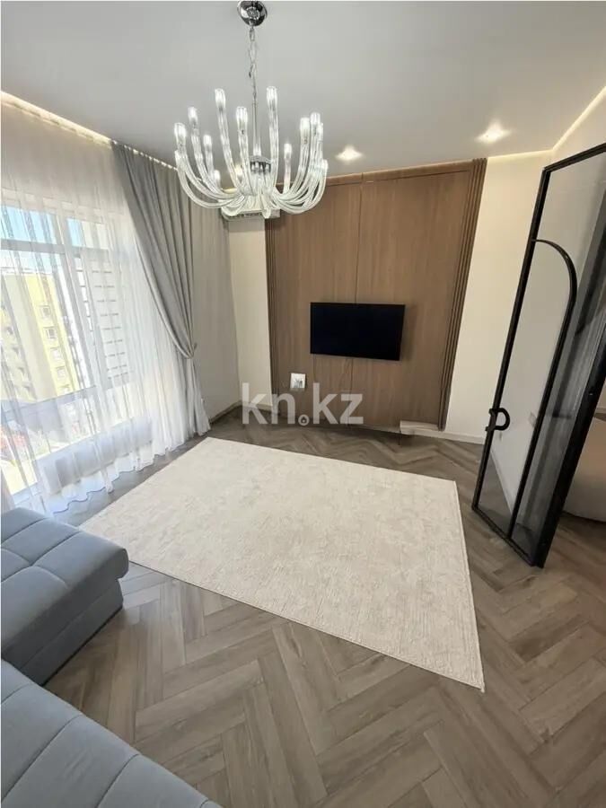 Продажа 4-комнатной квартиры, 127 м² - Продажа четырехкомнатных квартир в кирпичном доме в Казахстане - страница 15 фото 1 из 9