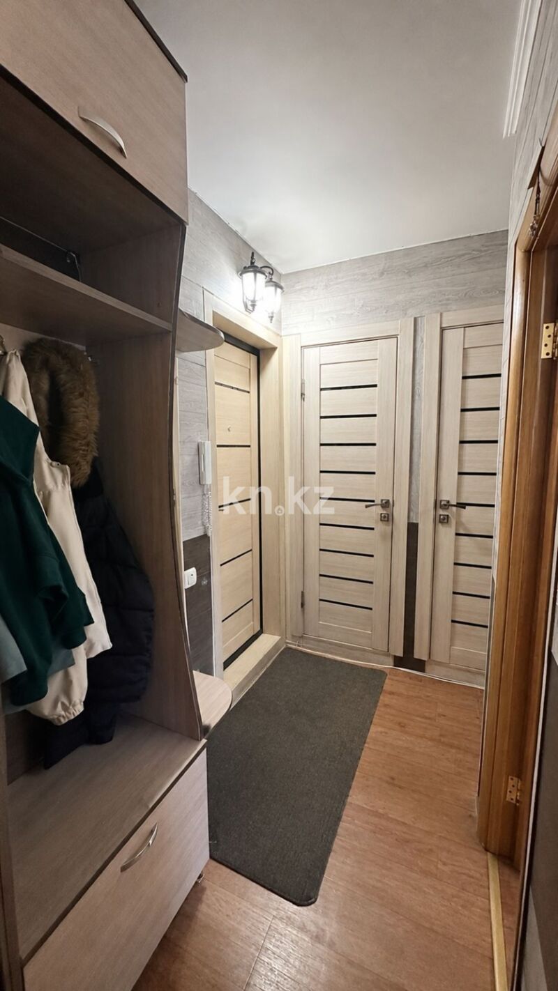 Продажа 4-комнатной квартиры, 64 м² - Продажа четырехкомнатных квартир в панельном доме в Караганде фото 15 из 17