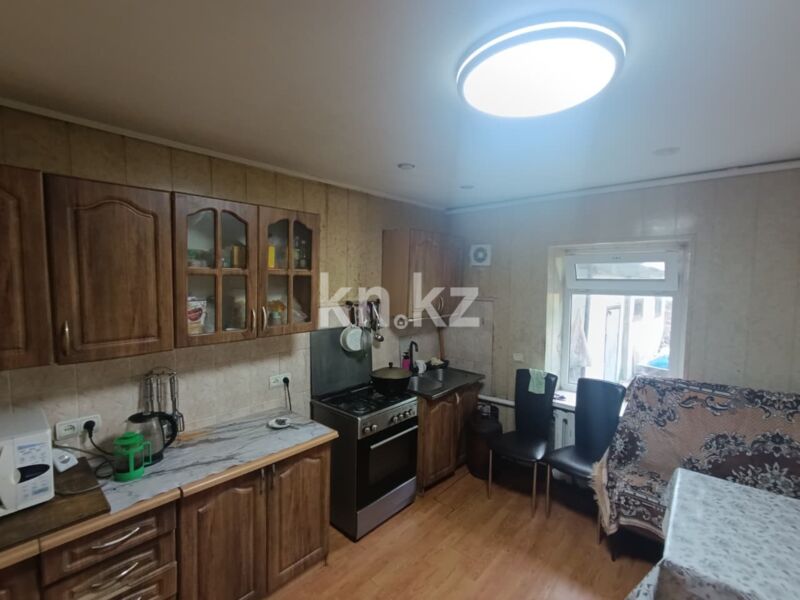 Продажа 5-комнатного дома, 134 м² - Продажа домов, коттеджей в Караганде - страница 4 фото 9 из 21
