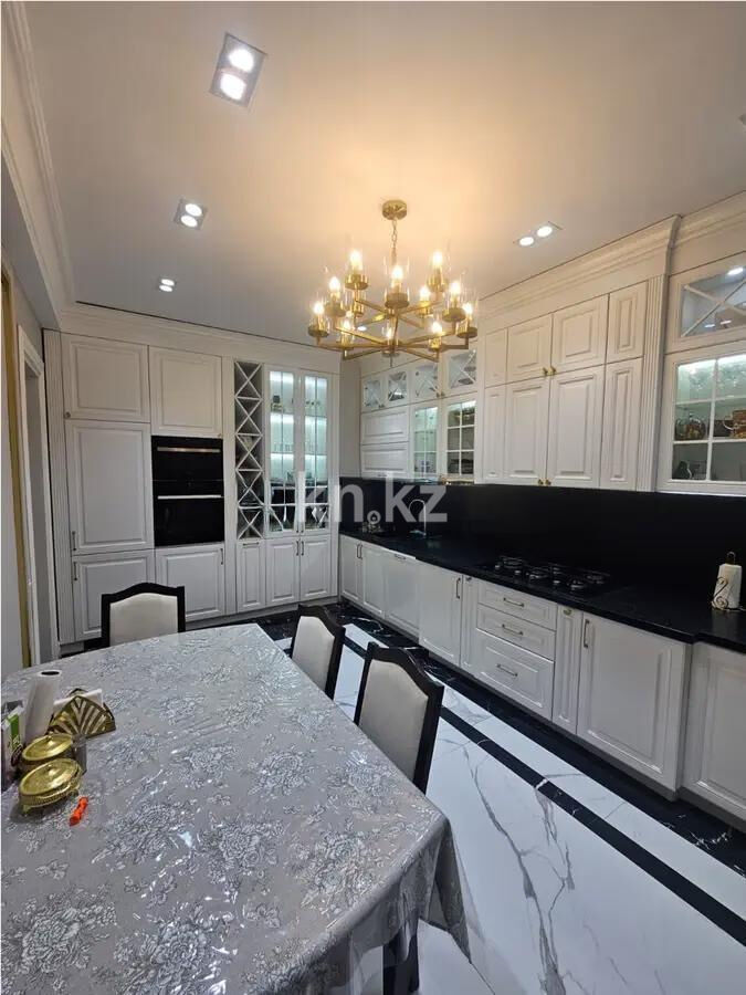 Продажа 6-комнатной квартиры, 268 м² - Продажа пятикомнатных и более квартир в Бостандыкском р-не Алматы - страница 2 фото 12 из 21