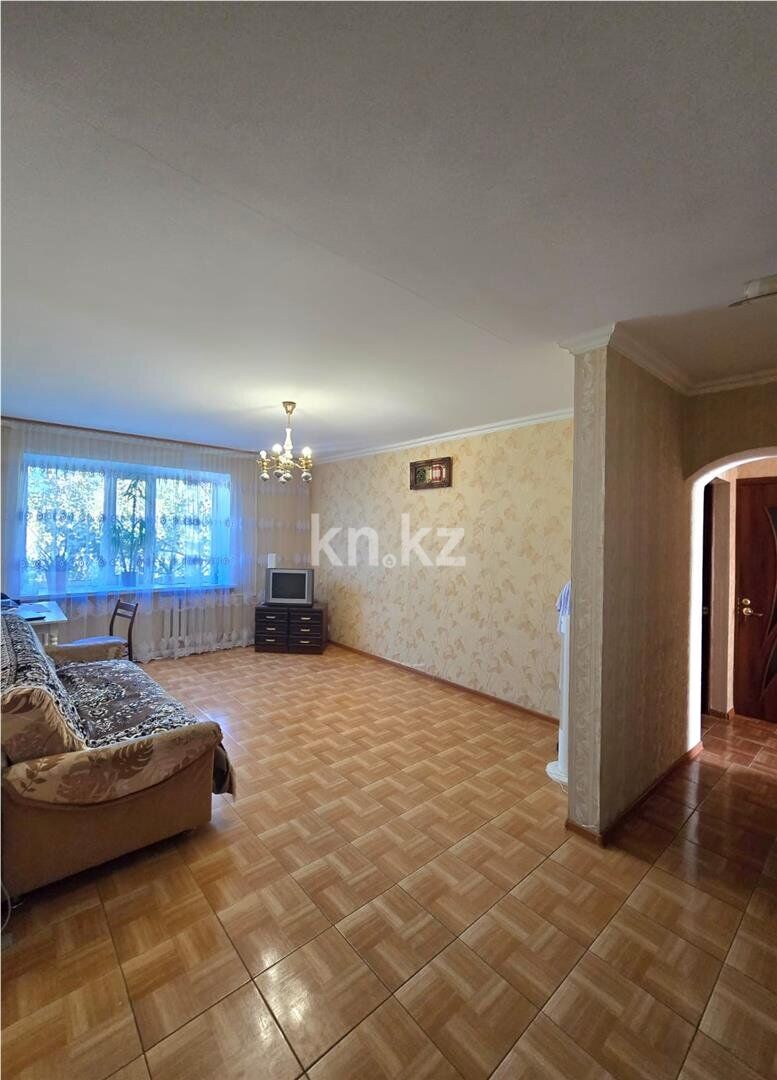 Продажа 3-комнатной квартиры, 63 м² - Продажа квартир в районе Юго-Восток в Караганде фото 1 из 7