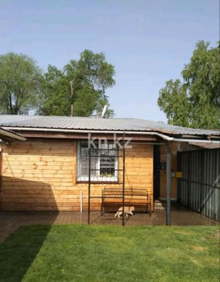 Продажа 3-комнатного дома, 72 м² - Продажа домов, коттеджей в Жетысуском р-не Алматы фото 1 из 9