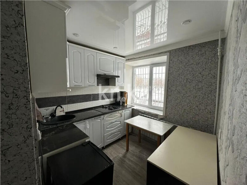Продажа 1-комнатной квартиры, 29 м² - Продажа однокомнатных квартир в кирпичном доме в Шахтинске фото 3 из 4