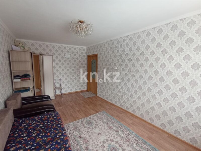 Продажа 2-комнатной квартиры, 43 м² - Продажа двухкомнатных квартир в панельном доме в Караганде - страница 16 фото 3 из 13