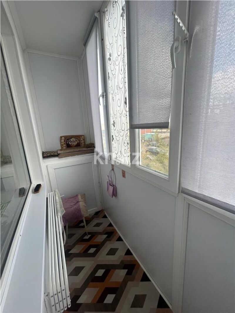 Продажа 3-комнатной квартиры, 66 м² - Продажа трехкомнатных квартир в Майкудуке Караганды - страница 10 фото 8 из 10
