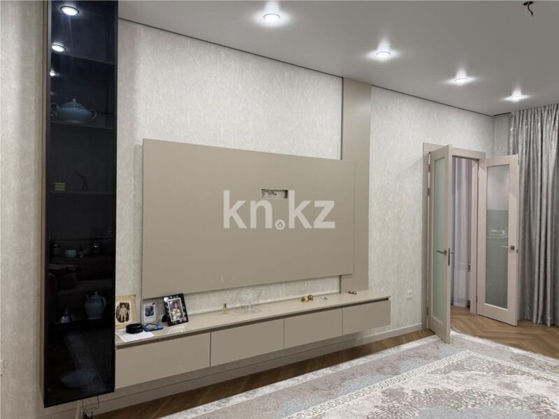 Продажа 3-комнатной квартиры, 106 м² - Продажа квартир в кирпичном доме в Казахстане - страница 20 фото 3 из 31