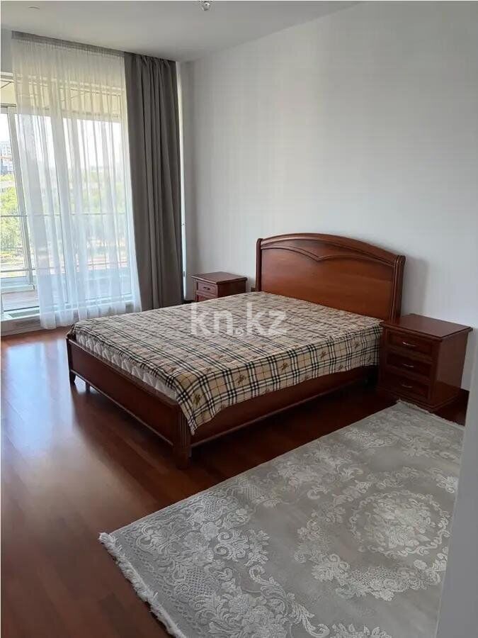 Продажа 3-комнатной квартиры, 127 м² - Продажа трехкомнатных квартир в кирпичном доме в Казахстане фото 2 из 4