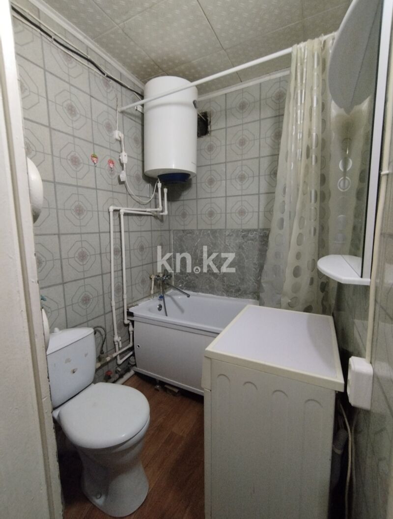 Продажа 1-комнатной квартиры, 32 м² - Продажа квартир в панельном доме в Караганде - страница 3 фото 9 из 11