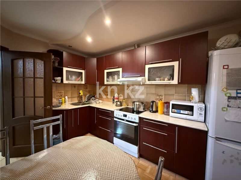Продажа 3-комнатной квартиры, 75 м² - Продажа трехкомнатных квартир в кирпичном доме в Казахстане - страница 11 фото 8 из 13