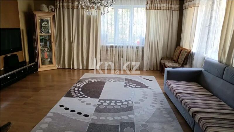 Продажа 2-комнатной квартиры, 90 м² - Продажа двухкомнатных квартир в Медеуском р-не Алматы - страница 12 фото 1 из 5
