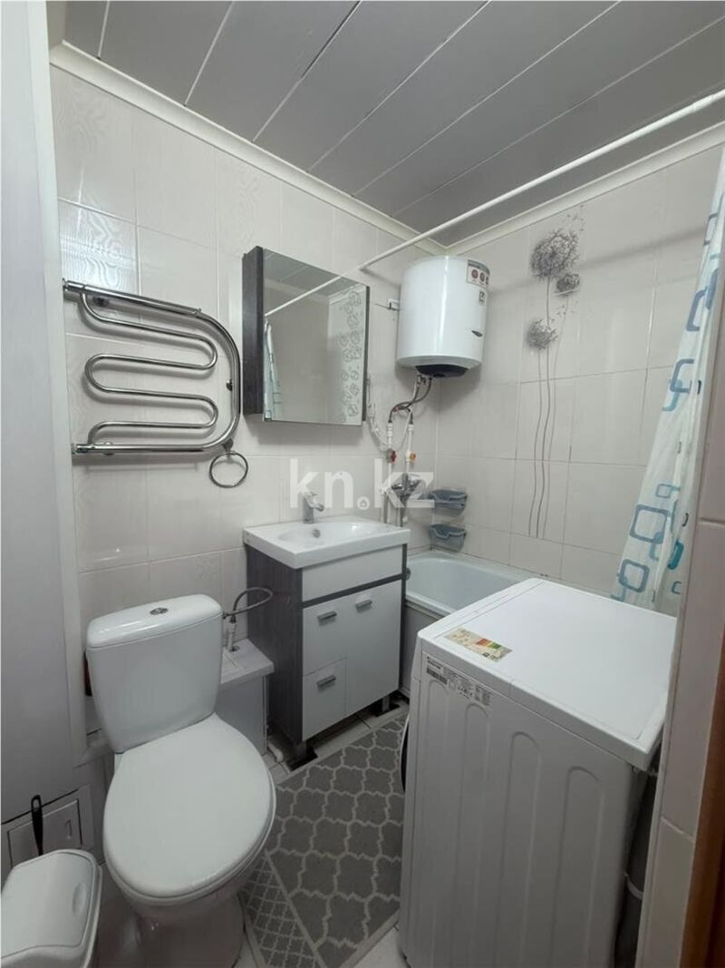 Продажа 2-комнатной квартиры, 46 м² - Продажа квартир в районе Майкудук в Караганде фото 9 из 10