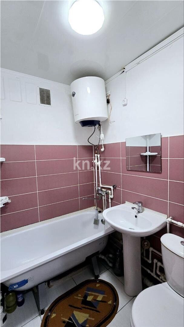 Продажа 2-комнатной квартиры, 46 м² - Продажа двухкомнатных квартир в панельном доме в Темиртау - страница 9 фото 8 из 11