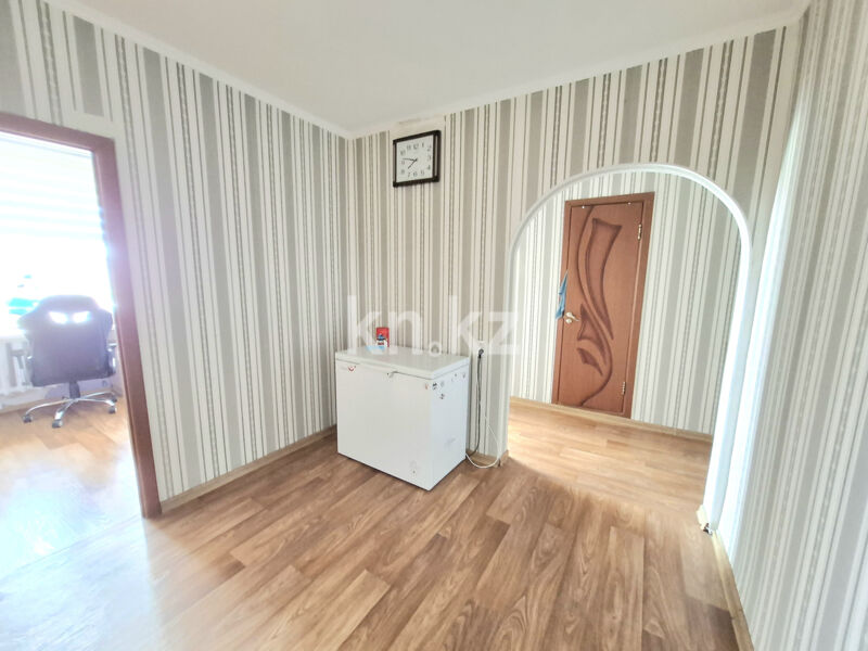Продажа 4-комнатной квартиры, 85.1 м² - Продажа четырехкомнатных квартир в панельном доме в Караганде - страница 5 фото 6 из 23