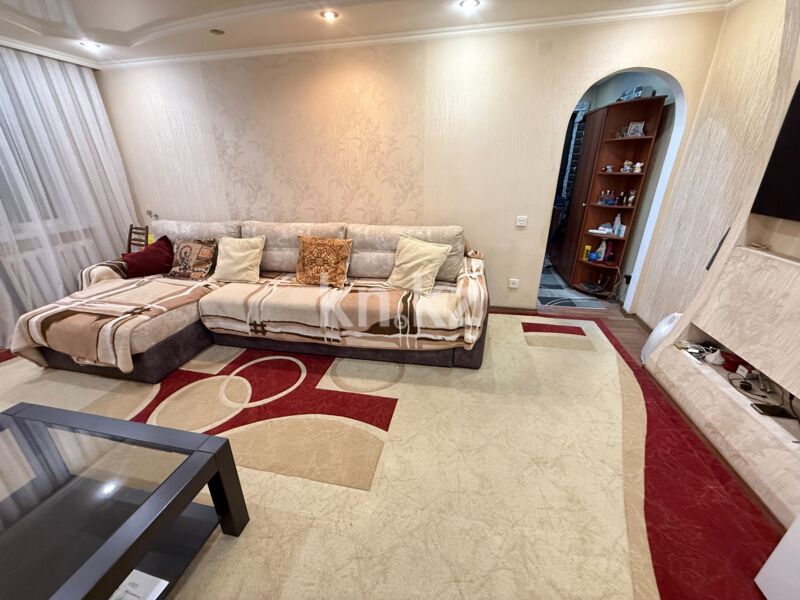 Продажа 3-комнатной квартиры, 48 м² - Продажа трехкомнатных квартир на Юго-Востоке Караганды - страница 11 фото 4 из 21