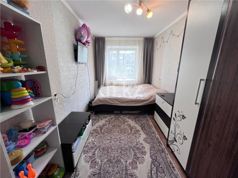 Продажа 3-комнатной квартиры, 50 м² - Продажа трехкомнатных квартир в Караганде - страница 4 фото 14 из 17