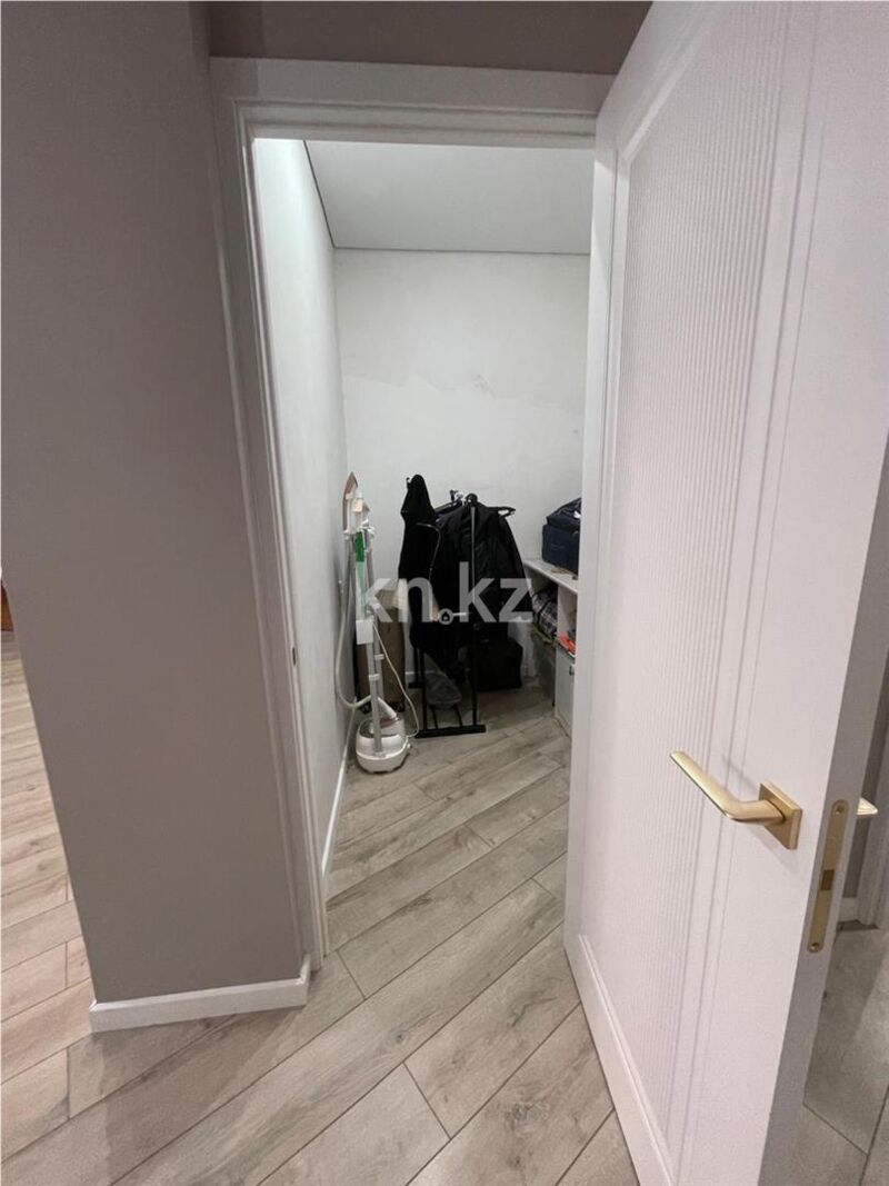 Продажа 4-комнатной квартиры, 115 м² - Продажа четырехкомнатных квартир в Караганде - страница 5 фото 18 из 22