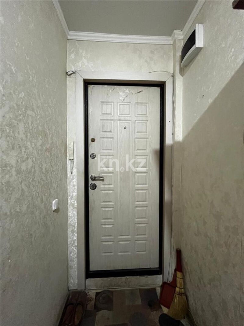 Продажа 3-комнатной квартиры, 47 м² - Продажа трехкомнатных квартир в Майкудуке Караганды - страница 5 фото 10 из 13