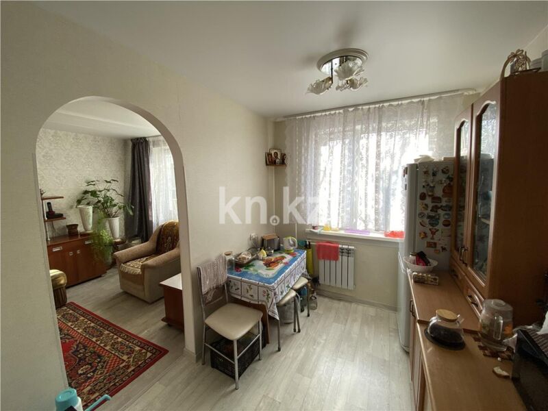 Продажа 3-комнатной квартиры, 62 м² - Продажа трехкомнатных квартир в Пришахтинске Караганды - страница 3 фото 10 из 16