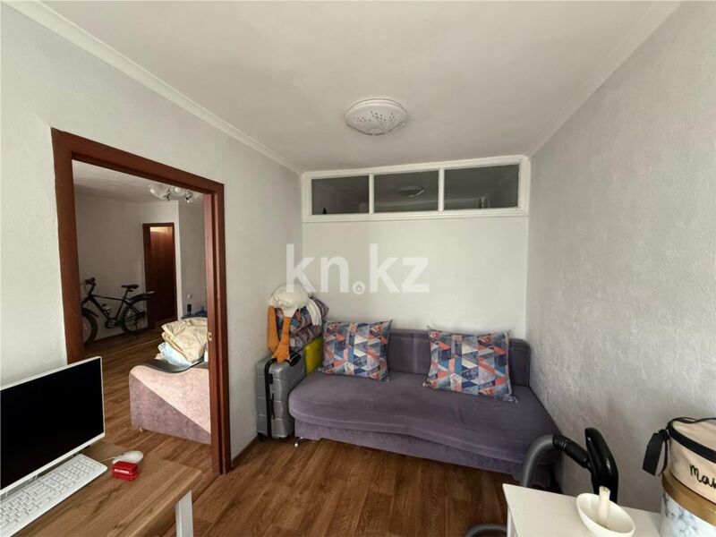 Продажа 3-комнатной квартиры, 44 м² - Продажа квартир в кирпичном доме в Караганде фото 5 из 10