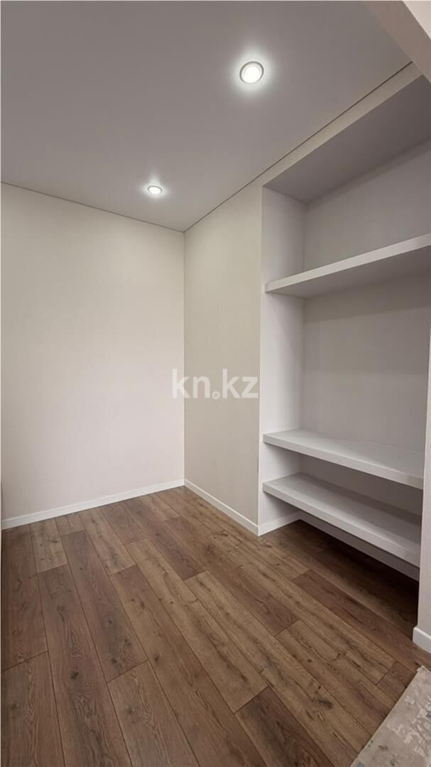 Продажа 2-комнатной квартиры, 42 м² - Продажа квартир в Казахстане - страница 2 фото 13 из 16