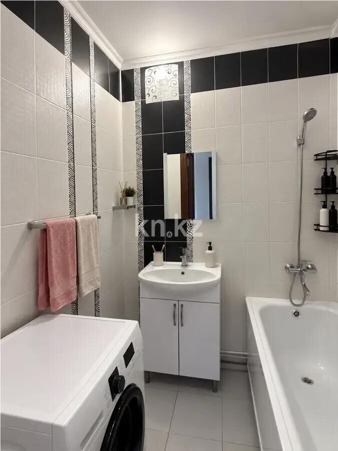 Продажа 4-комнатной квартиры, 79 м² - Продажа офисных и торговых помещений в Костанае фото 5 из 8