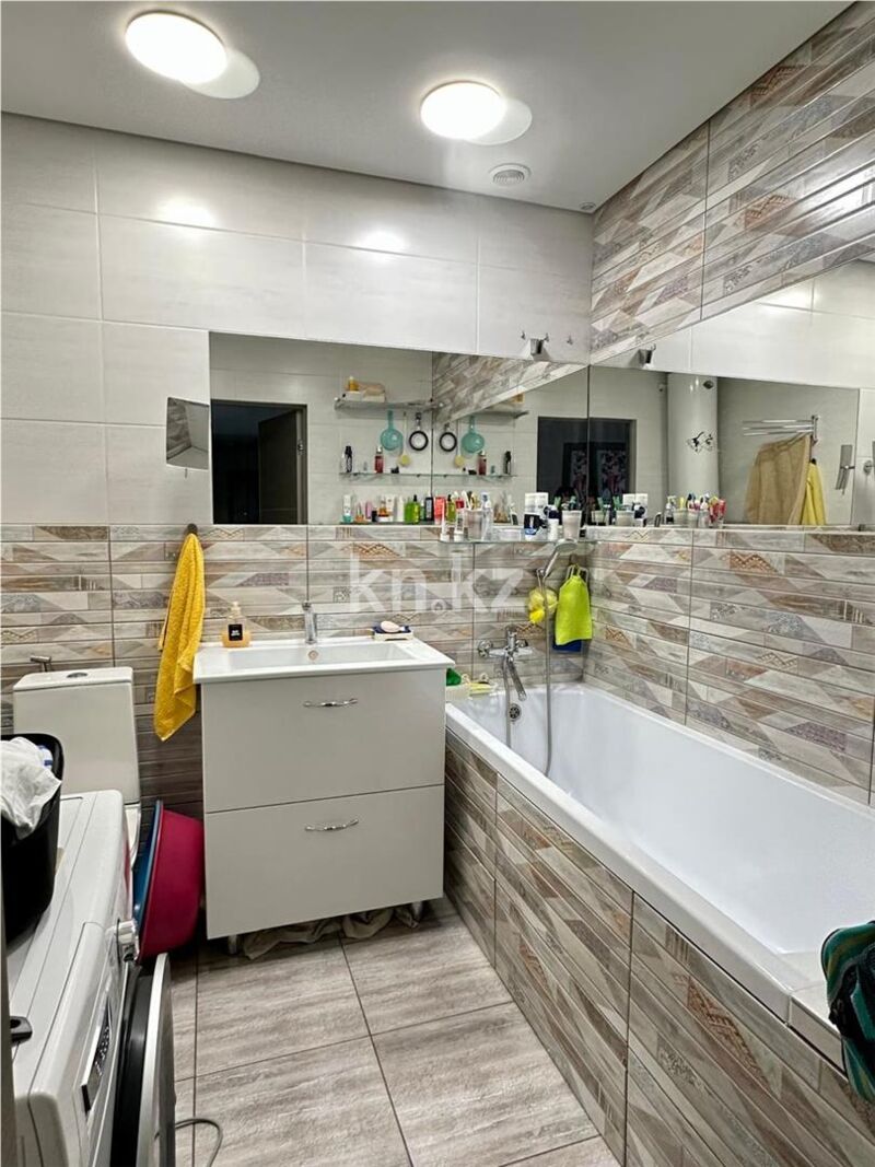 Продажа 6-комнатного дома, 230 м² - Продажа домов, коттеджей в Караганде - страница 6 фото 17 из 33