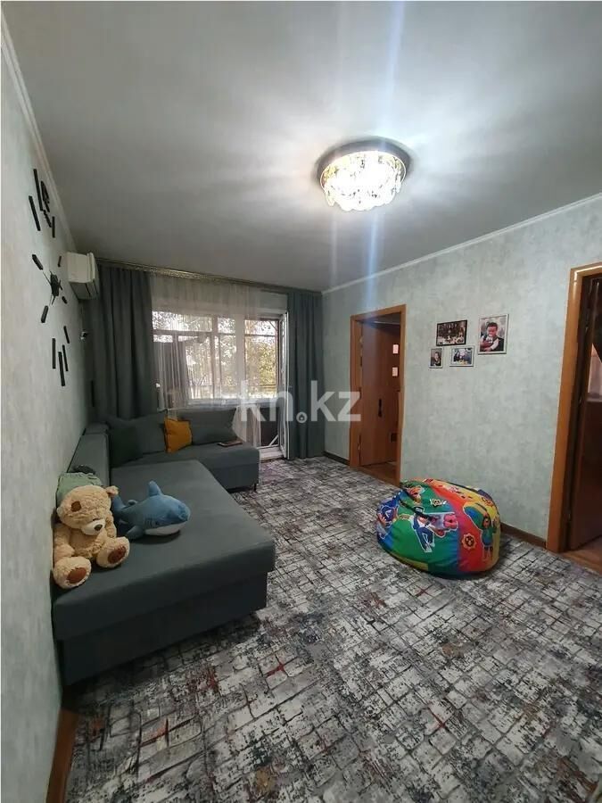 Продажа 3-комнатной квартиры, 48 м² - Продажа квартир от собственников в Караганде фото 1 из 5