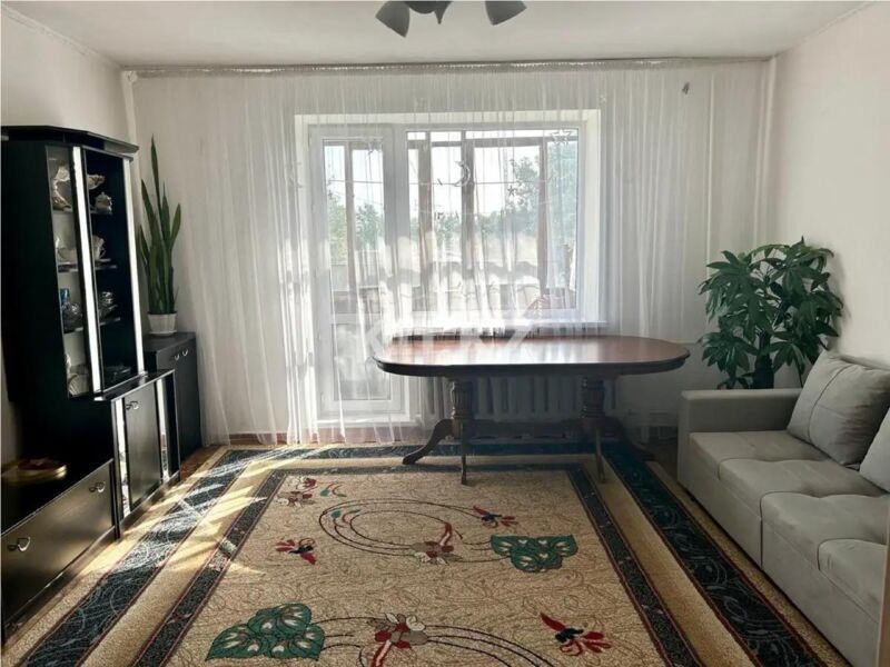 Продажа 4-комнатной квартиры, 77 м² - Продажа четырехкомнатных квартир в панельном доме в Казахстане фото 1 из 7