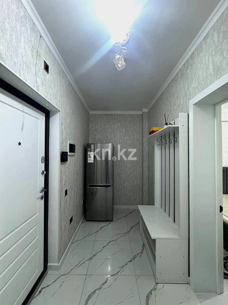 Аренда 2-комнатной квартиры, 60 м² - Аренда двухкомнатных квартир помесячно в Казахстане фото 1 из 8