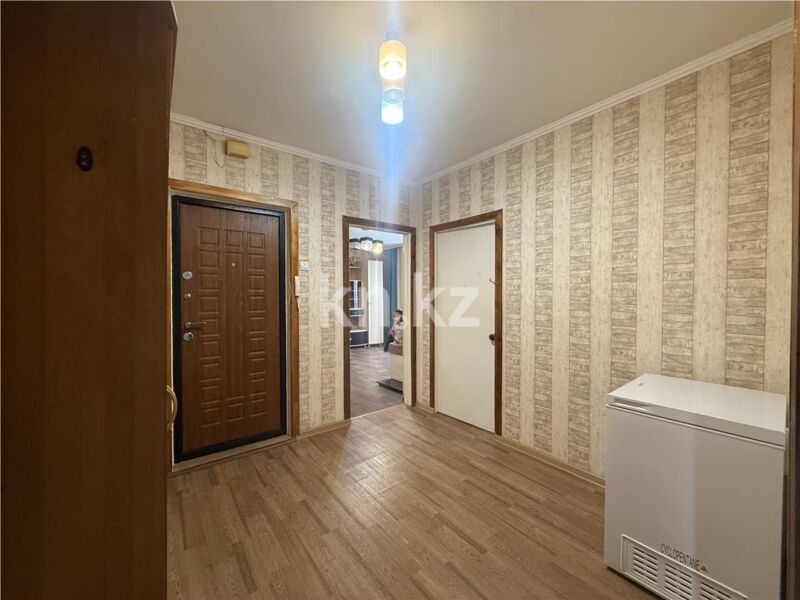 Продажа 3-комнатной квартиры, 63 м² - Продажа трехкомнатных квартир на Юго-Востоке Караганды - страница 14 фото 7 из 13