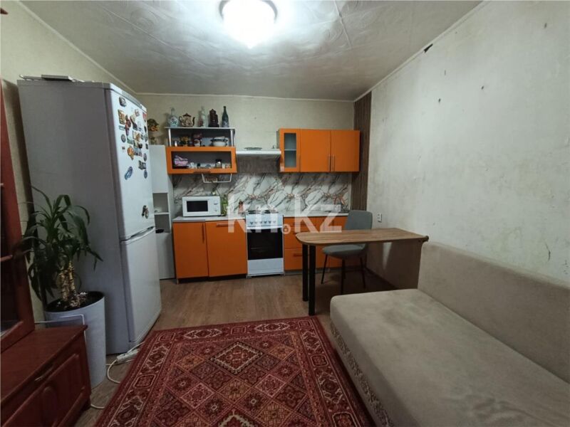 Продажа 1-комнатной квартиры, 30 м² - Продажа квартир в блочном доме в Караганде фото 2 из 9