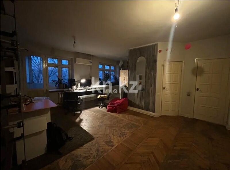 Продажа 4-комнатной квартиры, 82 м² - Продажа четырехкомнатных квартир в Медеуском р-не Алматы - страница 4 фото 1 из 4