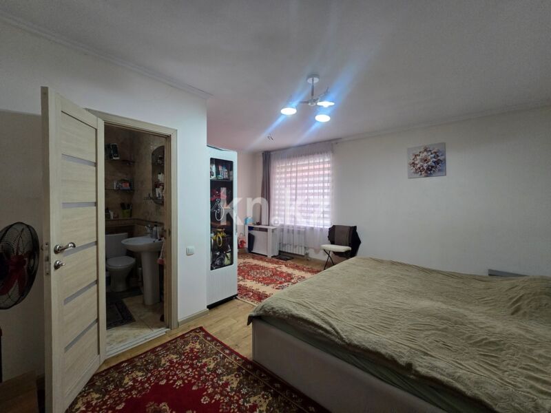 Продажа 4-комнатного дома, 107 м² - Продажа домов, коттеджей в Алматы - страница 2 фото 24 из 33