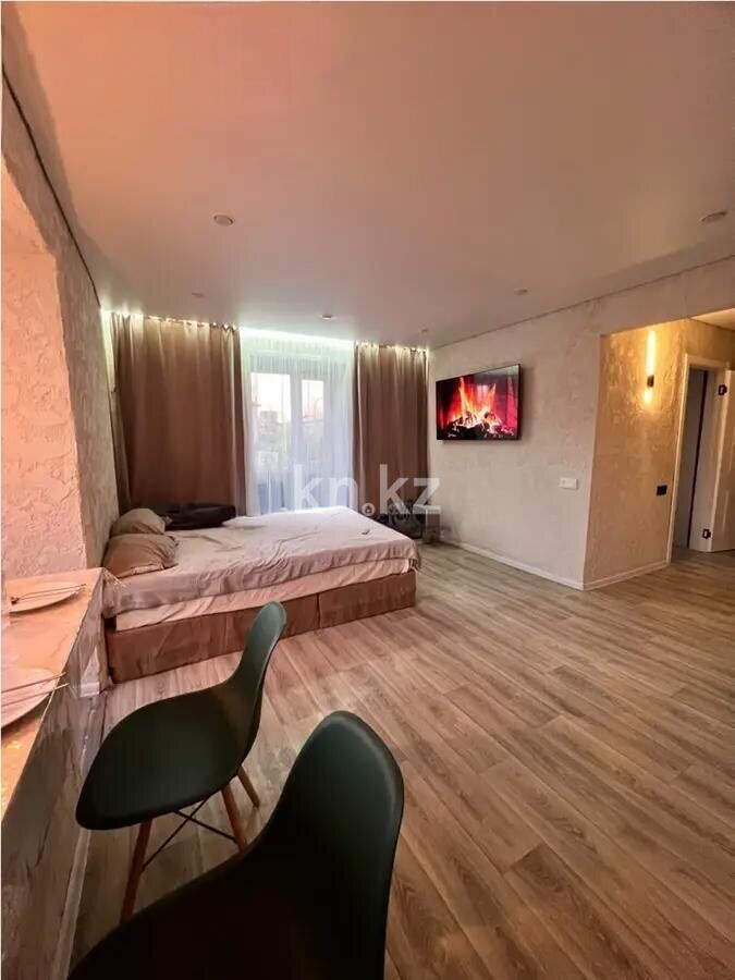Продажа 2-комнатной квартиры, 42 м² - Продажа квартир в кирпичном доме в Казахстане - страница 5 фото 1 из 4