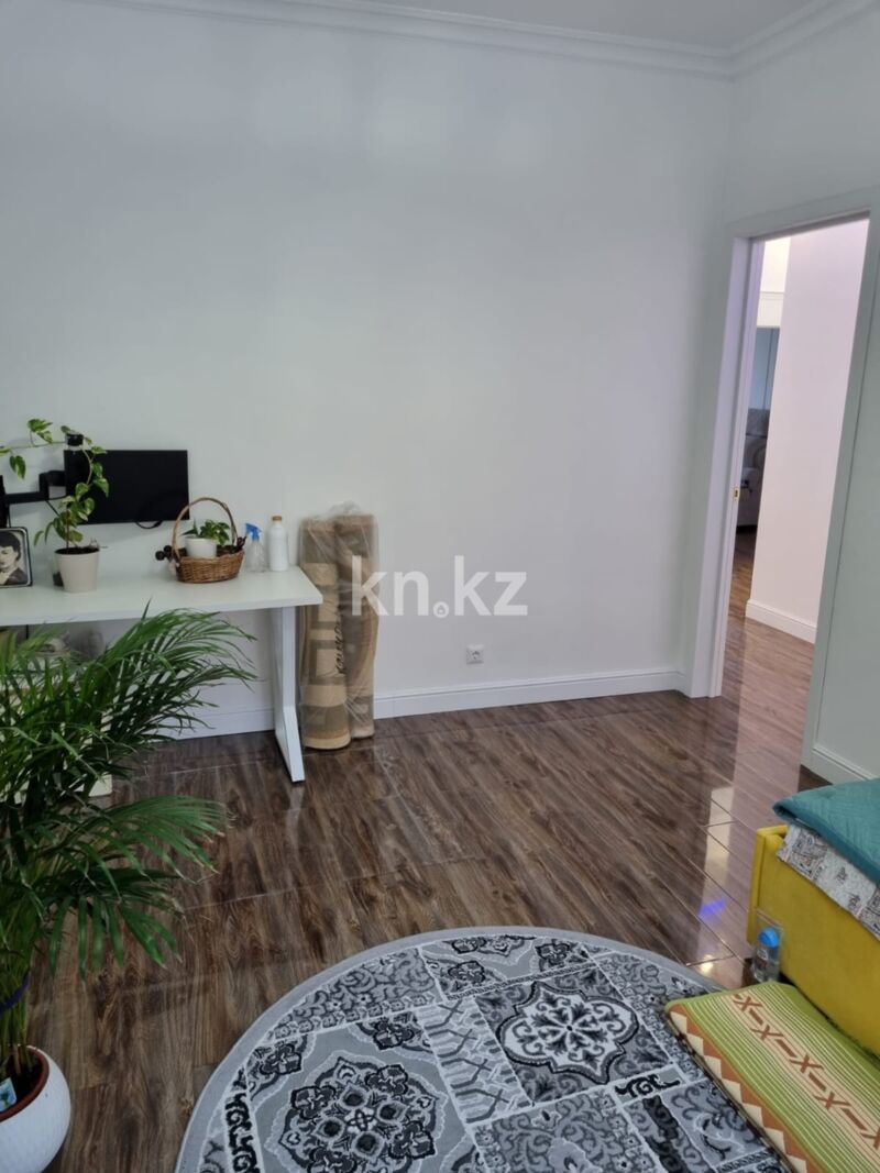 Продажа 5-комнатной квартиры, 130.5 м² - Продажа пятикомнатных и более квартир в р-не Есиль Астаны фото 9 из 16