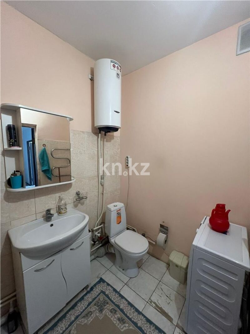Продажа 2-комнатной квартиры, 65 м² - Продажа двухкомнатных квартир в монолитно-каркасном доме в Караганде - страница 3 фото 7 из 15