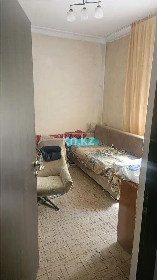 Продажа 3-комнатной квартиры, 62 м² - Продажа квартир в кирпичном доме в Караганде фото 1 из 3