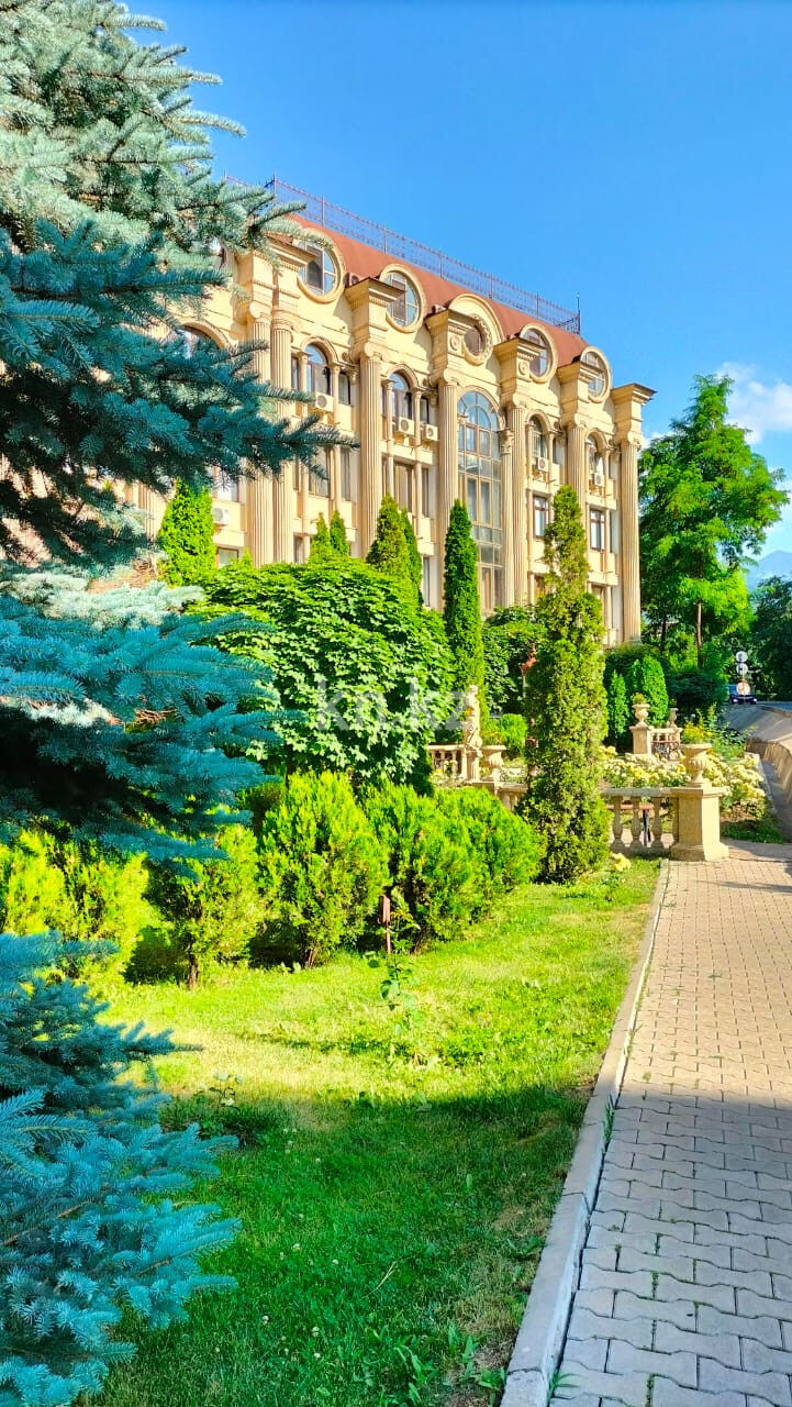 Продажа 3-комнатной квартиры, 104 м² - Продажа трехкомнатных квартир в Медеуском р-не Алматы - страница 15 фото 1 из 3