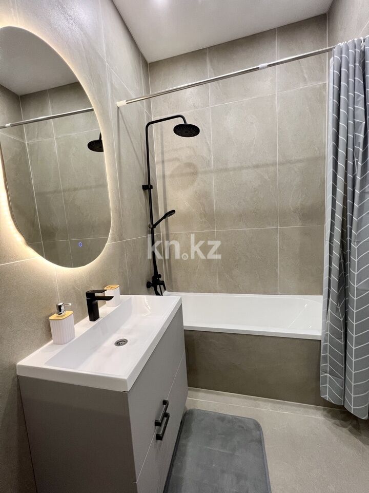 Аренда 1-комнатной квартиры посуточно, 39 м² - Аренда квартир посуточно в Алмалинском р-не Алматы - страница 2 фото 14 из 21
