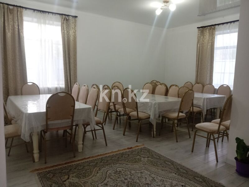 Аренда 8-комнатного дома, 250 м² - Аренда домов в Караганде фото 6 из 16