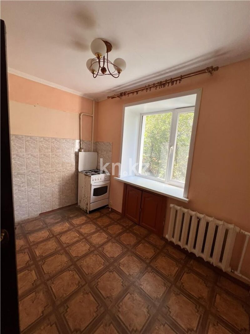 Продажа 3-комнатной квартиры, 57 м² - Продажа квартир в Михайловке Караганды - страница 3 фото 7 из 12
