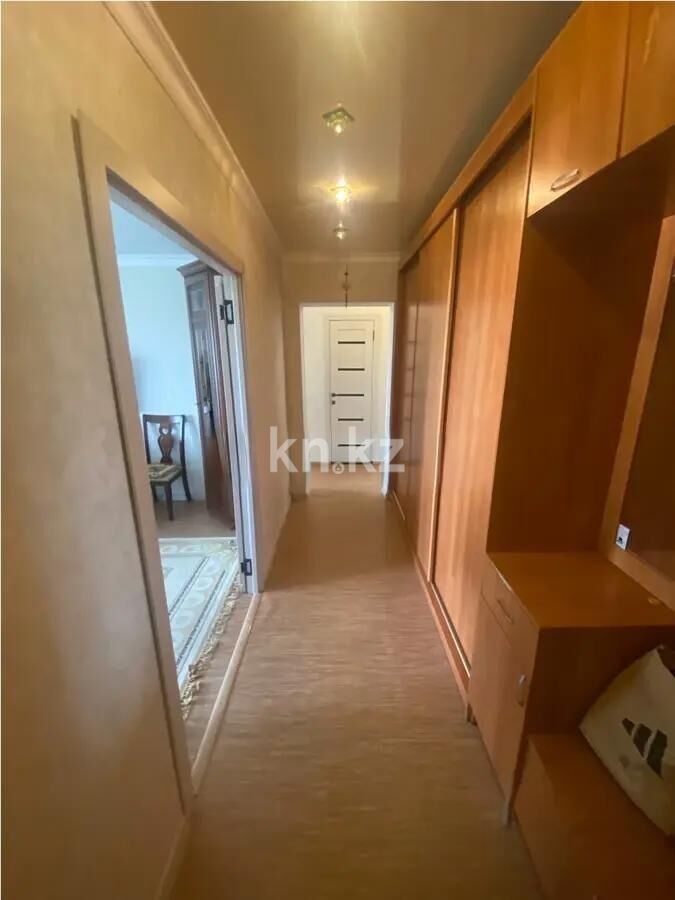 Продажа 4-комнатной квартиры, 76 м² - Продажа четырехкомнатных квартир в панельном доме в Караганде - страница 4 фото 11 из 18