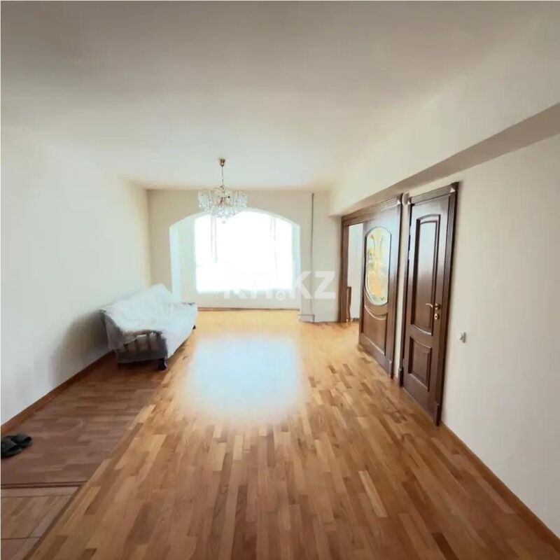 Продажа 3-комнатной квартиры, 100 м² - Продажа трехкомнатных квартир в кирпичном доме в Алматы - страница 11 фото 1 из 4