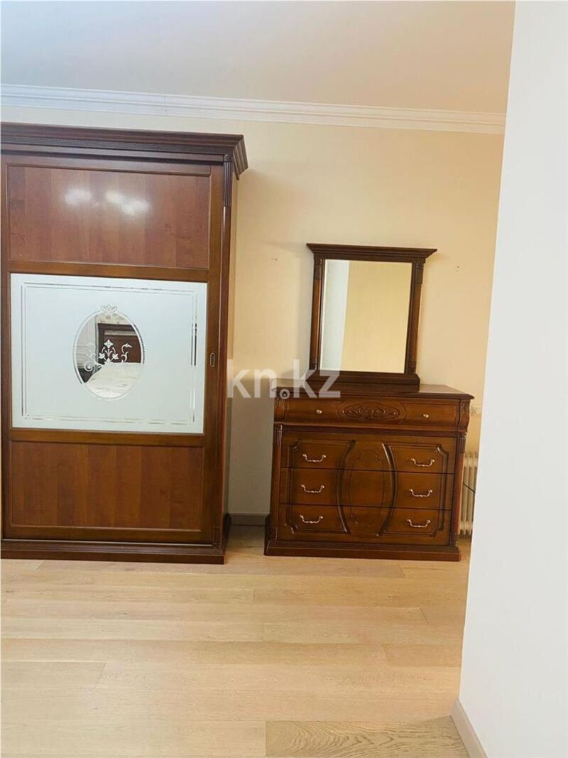 Продажа 4-комнатной квартиры, 188 м² - Продажа четырехкомнатных квартир в Караганде фото 7 из 31