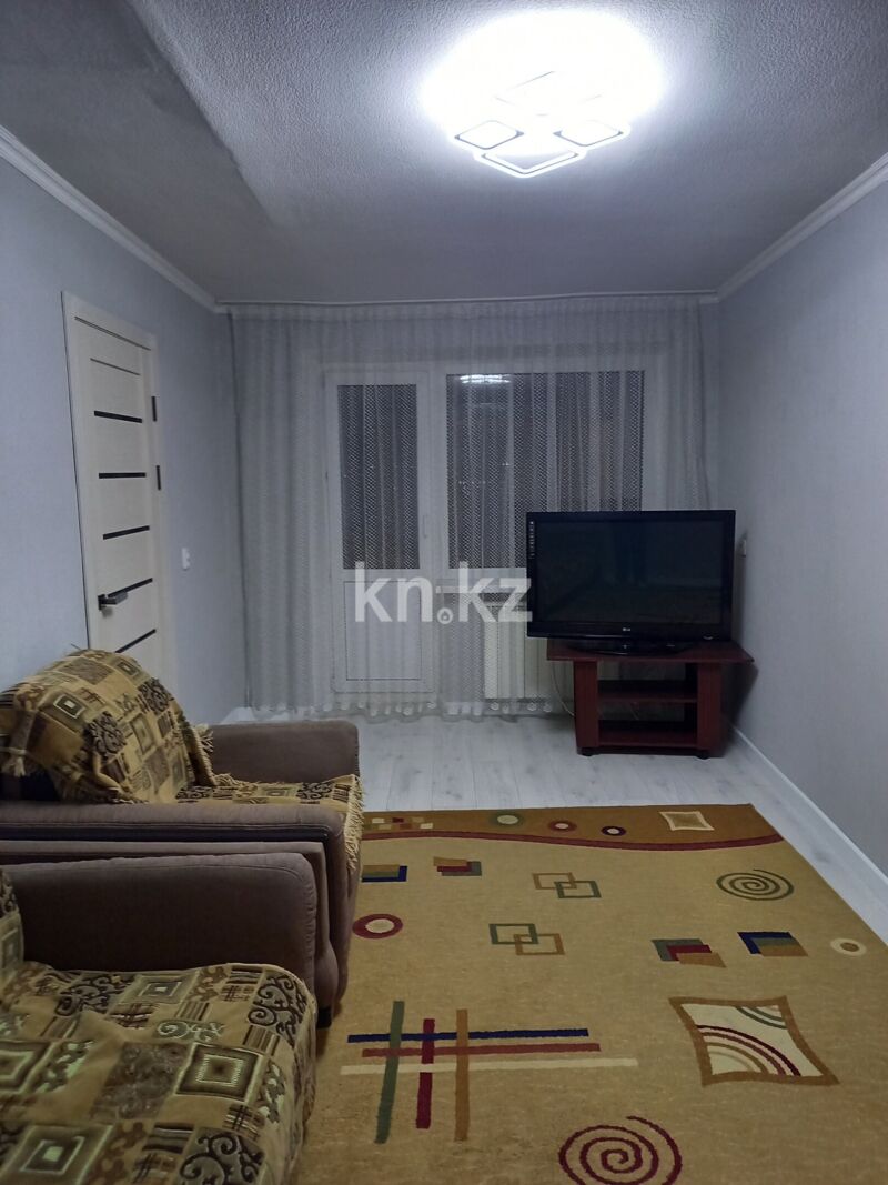 Аренда 2-комнатной квартиры, 47 м² - Аренда двухкомнатных квартир помесячно от хозяев в Караганде фото 13 из 16