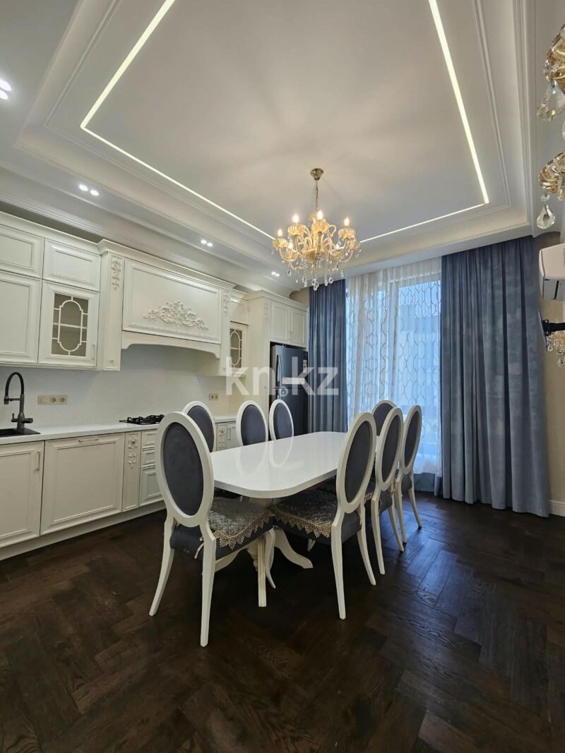 Продажа 4-комнатной квартиры, 198 м² - Продажа квартир в кирпичном доме в Алматы фото 5 из 8