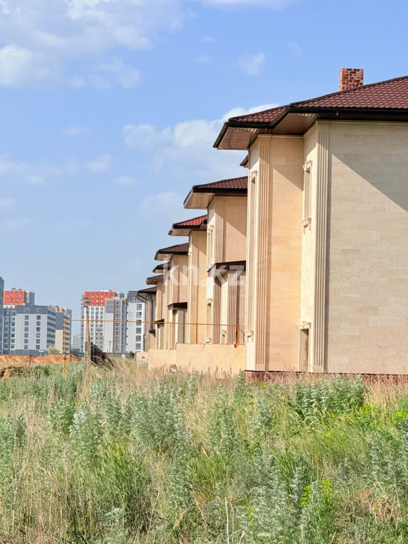 Продажа 5-комнатного дома, 324 м² - Продажа пятикомнатных и более домов, коттеджей в Астане фото 3 из 13
