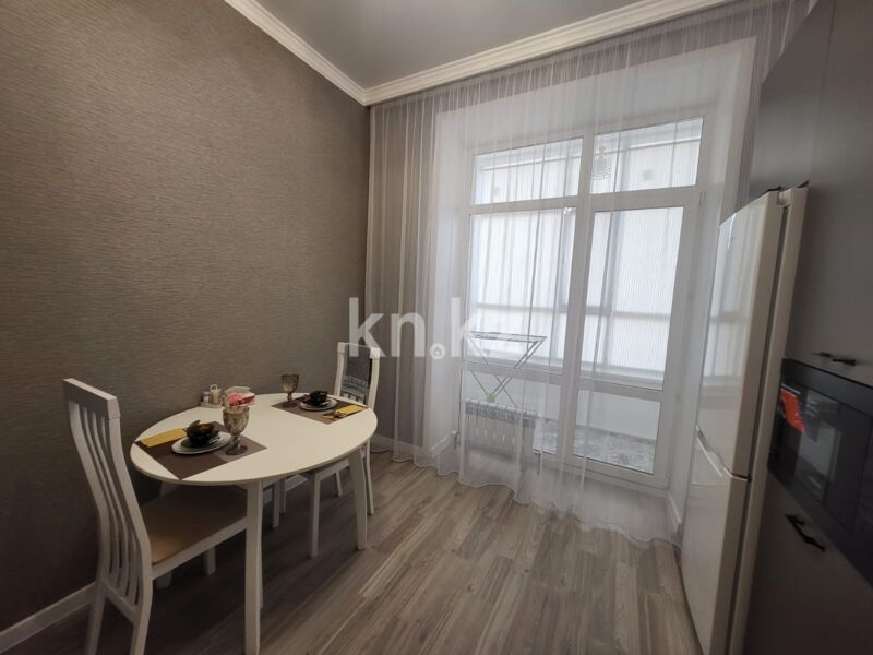 Аренда 1-комнатной квартиры посуточно, 38 м² - Аренда квартир посуточно в Казахстане - страница 6 фото 11 из 16