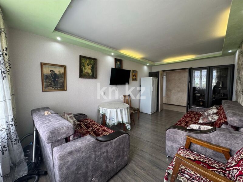 Продажа 4-комнатной квартиры, 89 м² - Продажа четырехкомнатных квартир в панельном доме в Казахстане - страница 19 фото 1 из 20